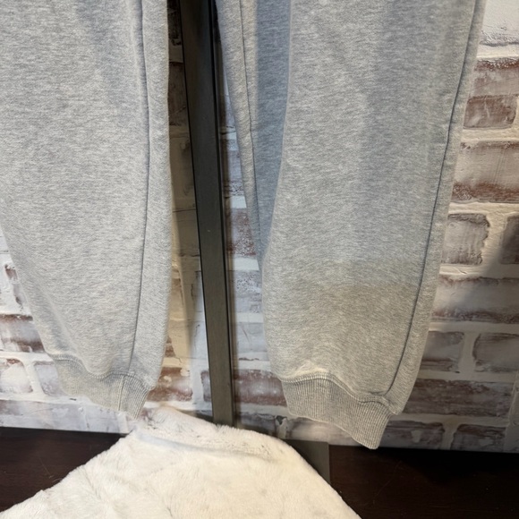 Michelle Mae Gray Joggers women’s large - Picture 6 of 8